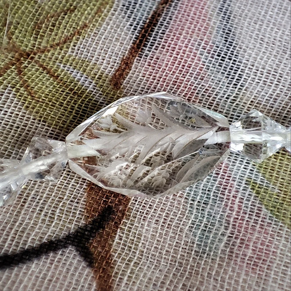 Faceted Oval Etched Floral Vintage Clear Crystal Glass Bicone Necklace 1960's